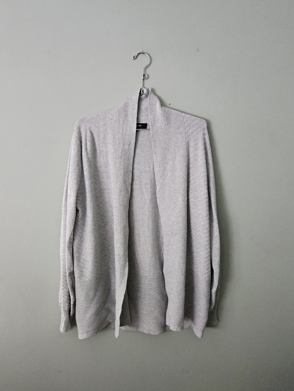 Chloe & Jasmine Light Grey Sparkle Sparkly Whimsical Cardigan, size Medium